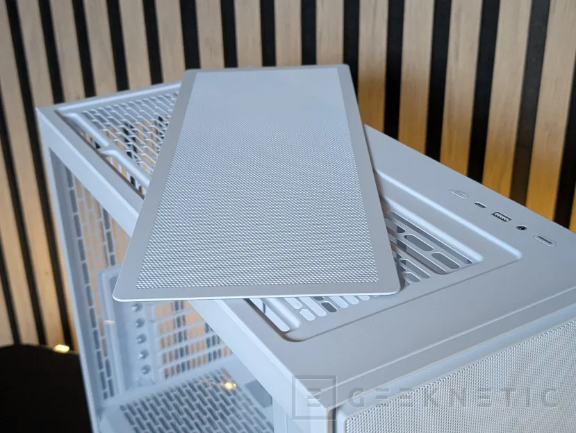 Geeknetic Fractal Design Pop 2 Air Review 11