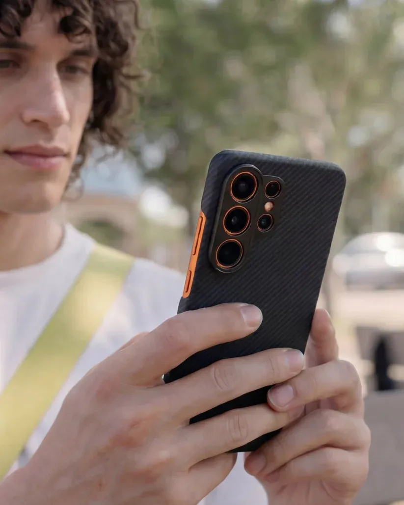 Geeknetic Un fabricante de carcasas para el Samsung Galaxy S26 Ultra deja ver su diseño por la parte trasera 3