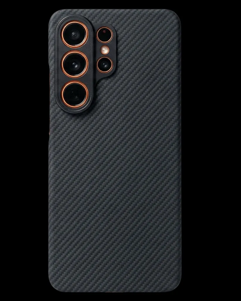 Geeknetic Un fabricante de carcasas para el Samsung Galaxy S26 Ultra deja ver su diseño por la parte trasera 1