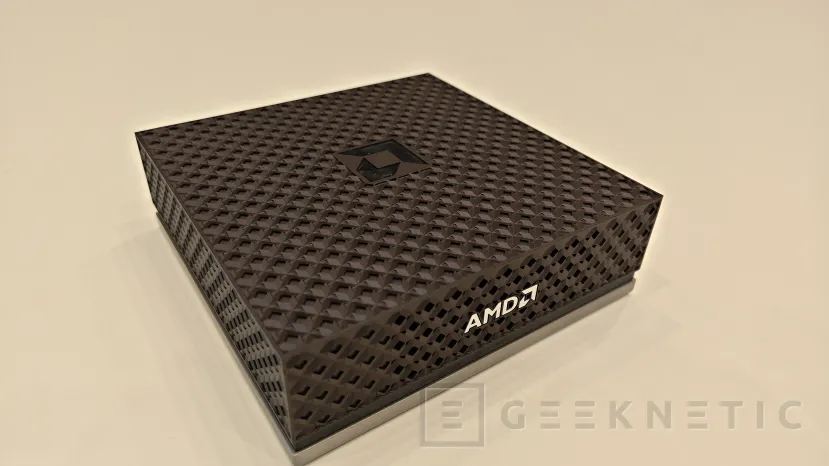 Geeknetic AMD presenta el Ryzen AI Halo, un MiniPC con el Ryzen AI Max+ 395 diseñado para el desarrollo de IA 2