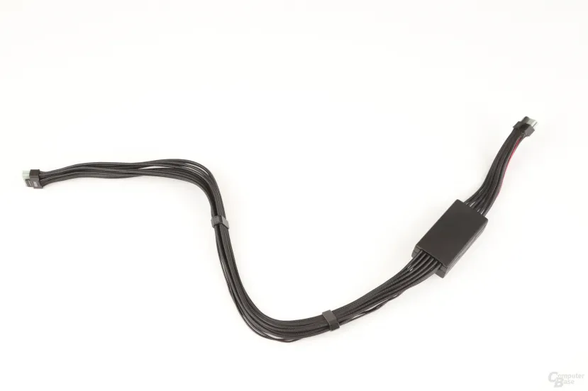 Geeknetic Cybenetics ha mostrado un prototipo de adaptador que protegerá de quemaduras el conector 12V-2x6 de tu tarjeta gráfica 2