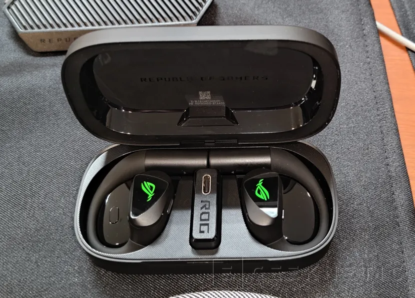 Geeknetic Novedades en periféricos ASUS ROG: Teclados magnéticos, auriculares de altas prestaciones y nueva línea Kojima Productions 2