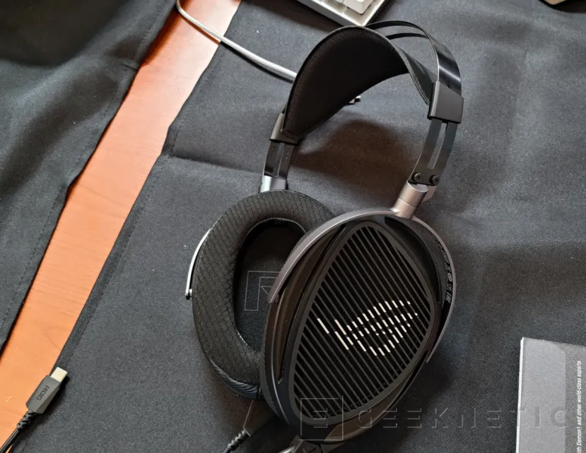 Geeknetic Novedades en periféricos ASUS ROG: Teclados magnéticos, auriculares de altas prestaciones y nueva línea Kojima Productions 1