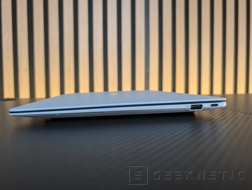 Geeknetic ASUS ExpertBook Ultra Review con Intel Core Ultra X7 358H 5