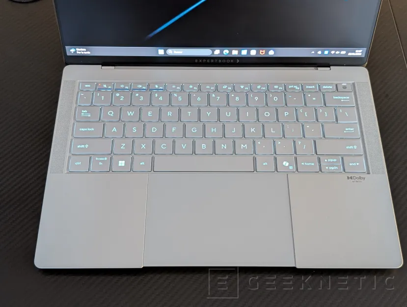 Geeknetic ASUS ExpertBook Ultra Review con Intel Core Ultra X7 358H 9