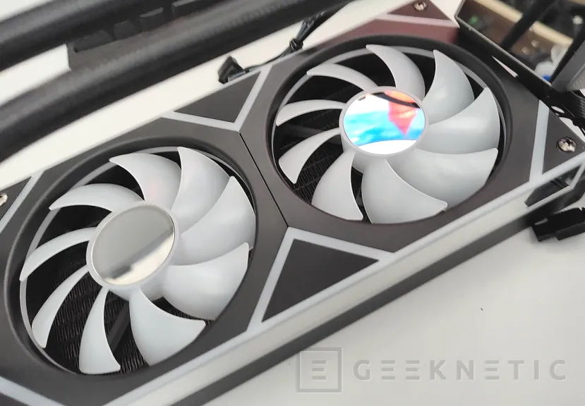 Geeknetic Los 10 Mejores Kits de Refrigeración Líquida 10