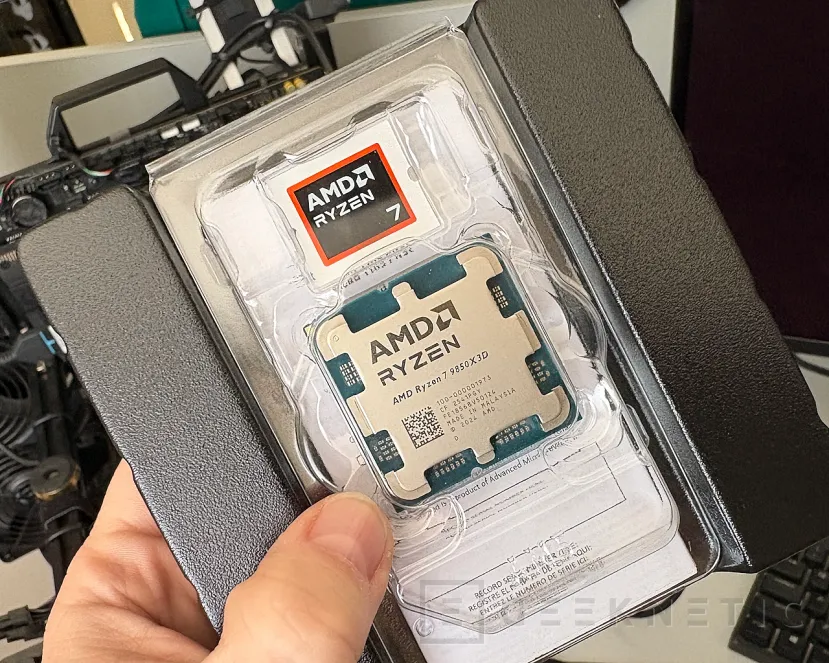Geeknetic AMD Ryzen 7 9850X3D Review 6