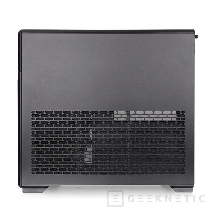 Geeknetic Thermaltake TR300: una caja ATX que mueve la fuente al frontal para ganar espacio donde más importa 2