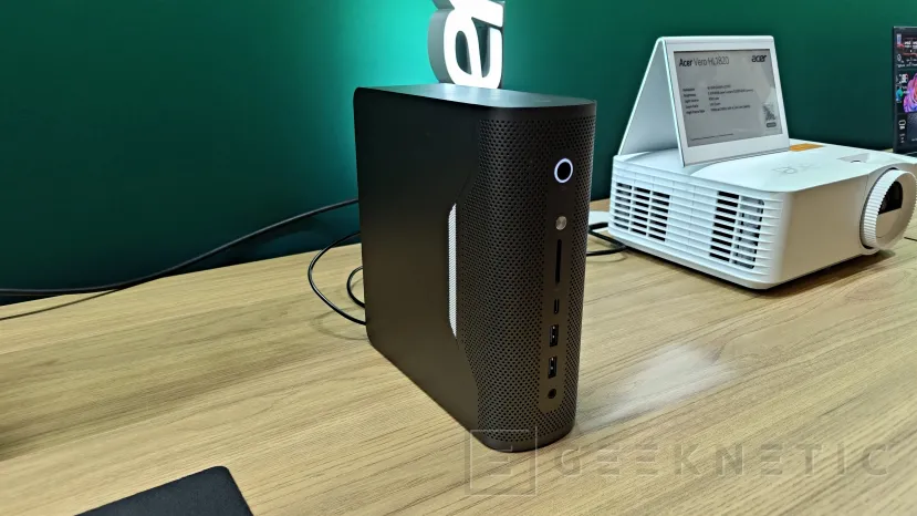 Geeknetic Acer presenta el miniPC Acer RA 100 AI con el AMD Ryzen AI Max+ 395 y los Acer Veriton ideales para profesionales y oficinas 3