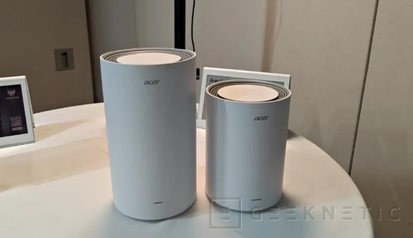 Geeknetic Acer nos muestra sus nuevos Routers con modelos gaming con 5G, sistemas mesh y un pequeño modelo portátil con batería 2