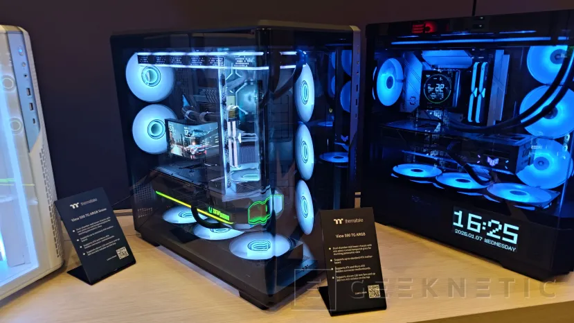 Geeknetic Thermaltake tiene nuevas cajas de su gama View con doble cámara y diseño con frontal Bay Window de cristal templado 2