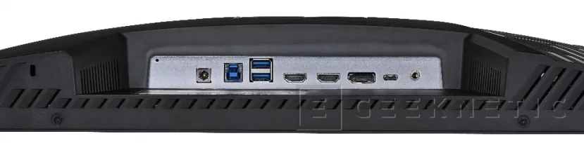 Geeknetic Thermaltake trae nuevos monitores al CES, resolución 4K y modo dual o formato super ultra panorámico con panel OLED 2