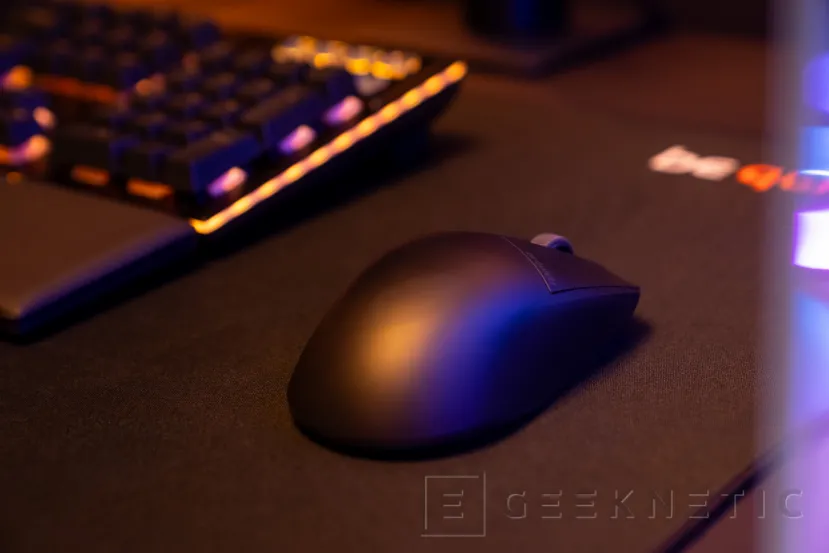 Geeknetic be quiet! entra en el terreno de los ratones gaming con la serie Dark Perk: 55 gramos y 8.000 Hz por 109 euros 1