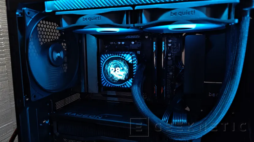 Geeknetic La nueva RL AiO de be quiet! añade LCD, ahora podrás visualizar datos de rendimiento, fotos o vídeos en la Light Loop IO LCD 3