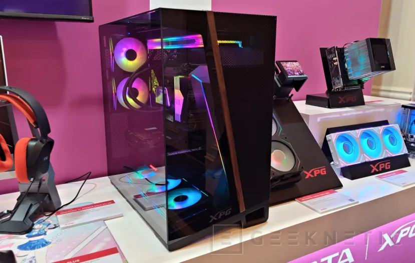 Geeknetic Todas las Novedades de ADATA, XPG y TRUSTA en el CES: Memorias DDR5 de 128 GB, SSDs de altas prestaciones y Componentes Gaming 34