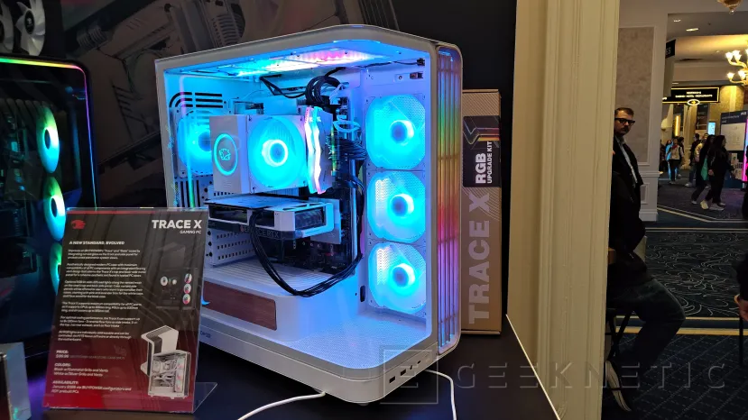 Geeknetic iBuyPower apuesta por el cristal curvo y la refrigeración líquida custom accesible con sus series Trace X y Pulse X 1