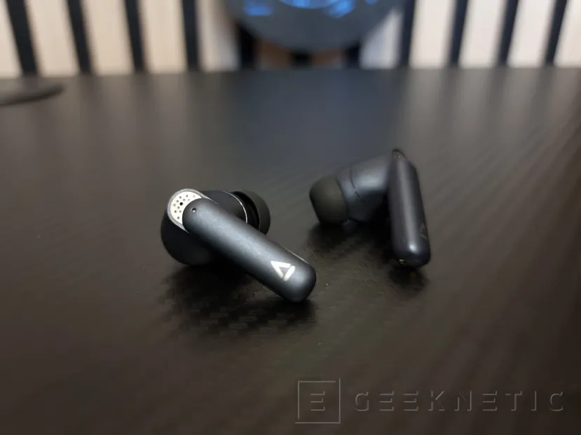 Geeknetic ¿Vas a comprar unos auriculares inalámbricos? Estas son las diferencias que realmente importan y que muchos pasan por alto 2