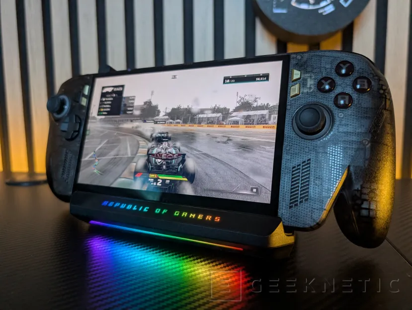 Geeknetic ASUS ROG Xbox Ally X20 Bundle Review: la plataforma de juegos portátil con la que tener una pantalla de 171 pulgadas en cualquier lugar 13