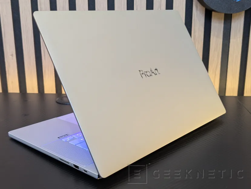 Geeknetic ASUS ProArt P16 H7607BA Review: con NVIDIA RTX Spark y 128 GB, un portátil para trabajar con IA en local sin depender de la nube 1