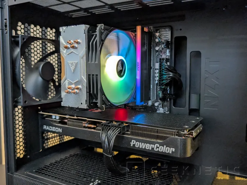 Geeknetic CoolMod COOLPC BLACK III Review: un sobremesa gaming que prescinde de lo superfluo para ofrecer rendimiento 2K por menos de 1.400 euros 5