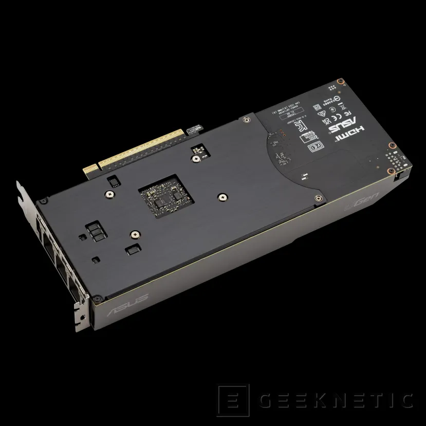 Geeknetic La ASUS UGen Intel Arc Pro B70 llega a Europa con un precio recomendado de 1.799 euros 4