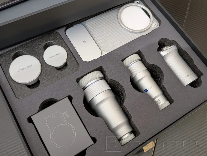 Geeknetic Vivo X500 Pro Max Review: un portento en fotografía con teleobjetivos Zeiss intercambiables que lleva la cámara móvil a otro nivel 13