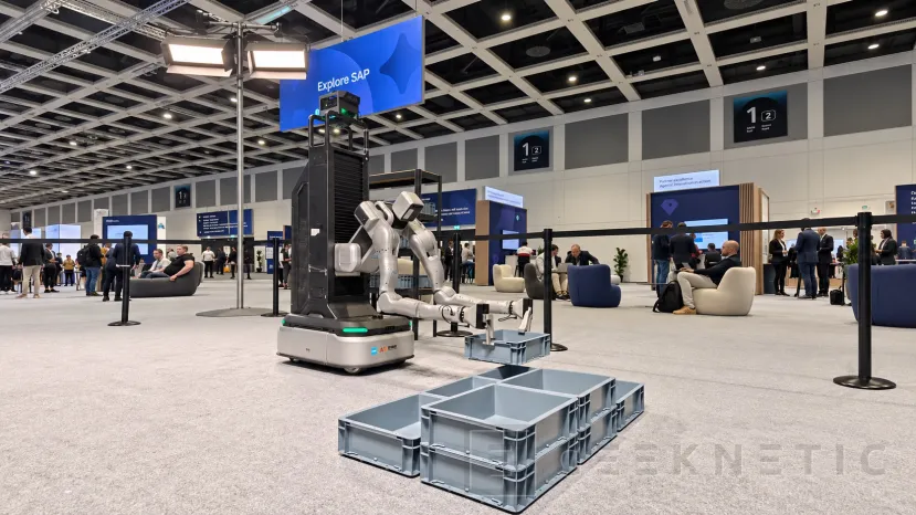 Geeknetic Intel y SAP conectan el software del almacén con robots que ejecutan las tareas y confirman su finalización 1