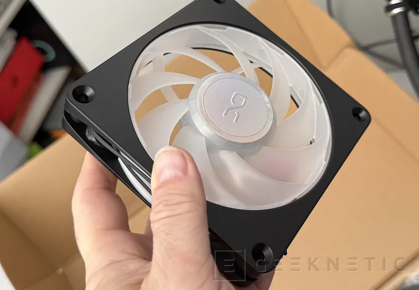 Geeknetic Alphacool Core 2 XT 360mm CPU AiO Review, lo mejor de la tecnología de los “custom loops” en una refrigeración líquida AIO 15
