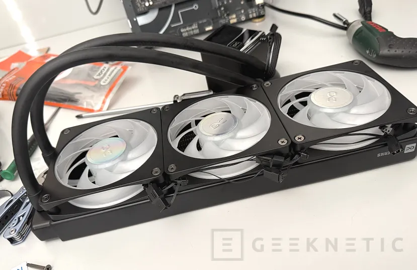 Geeknetic Alphacool Core 2 XT 360mm CPU AiO Review, lo mejor de la tecnología de los “custom loops” en una refrigeración líquida AIO 19