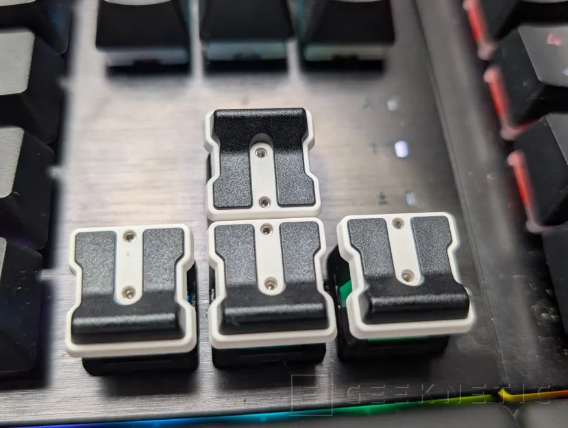 Geeknetic GMK TriggerKey Review: cambia el punto de actuación de tus teclas sin cambiar los interruptores 6