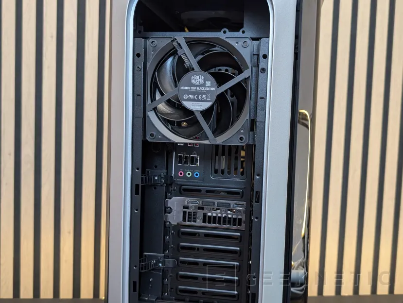 Geeknetic Cooler Master Cosmos Alpha Review 14