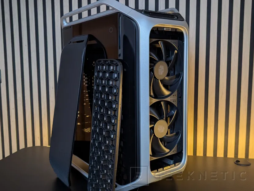 Geeknetic Cooler Master Cosmos Alpha Review 15