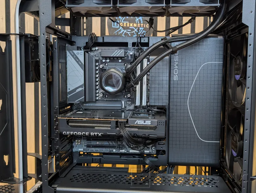 Geeknetic Cooler Master Cosmos Alpha Review 33