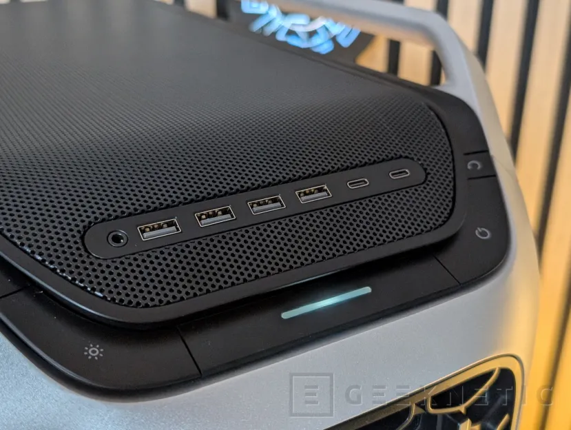 Geeknetic Cooler Master Cosmos Alpha Review 9