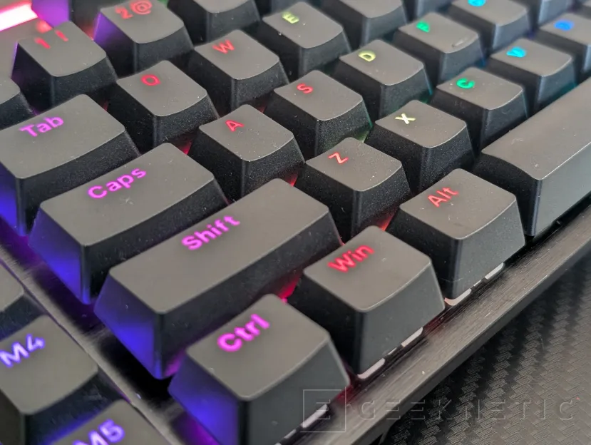 Geeknetic be quiet! Light Mount Review 11