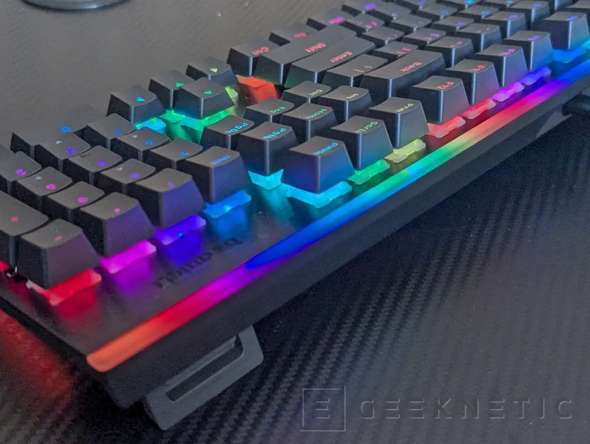 Geeknetic be quiet! Light Mount Review 1