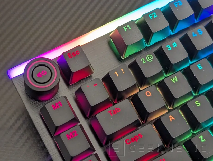 Geeknetic be quiet! Light Mount Review 21