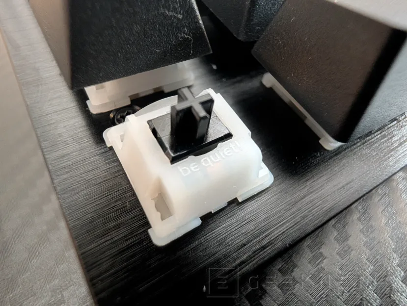 Geeknetic be quiet! Light Mount Review 9