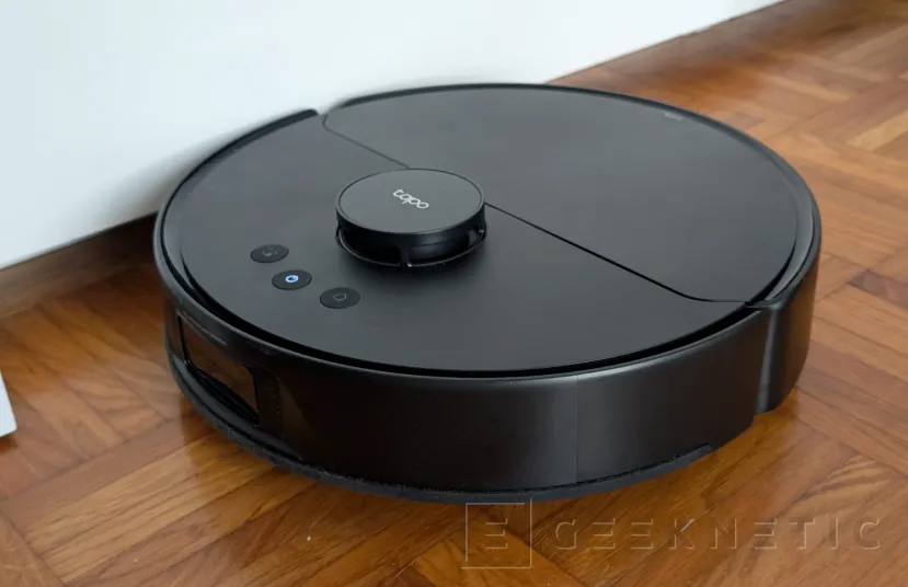 Geeknetic El Robot Aspirador Definitivo. El Tapo RV50 Pro Omni redefine lo que significa "limpieza automática" 3