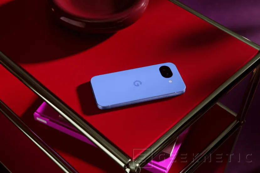 Geeknetic El Google Pixel 10a llega con una idea clara: poner a Gemini en el bolsillo sin subir a la gama alta 5
