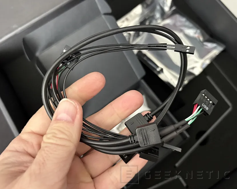 Geeknetic Thermal Grizzly der8enchtable Review 14