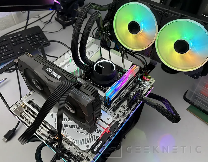 Geeknetic Thermal Grizzly der8enchtable Review 4