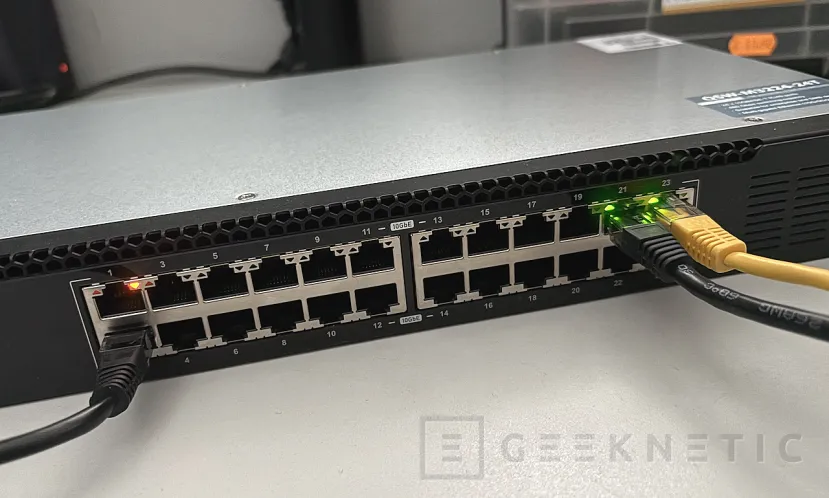 Geeknetic QNAP QSW-M3224-24T Review 15