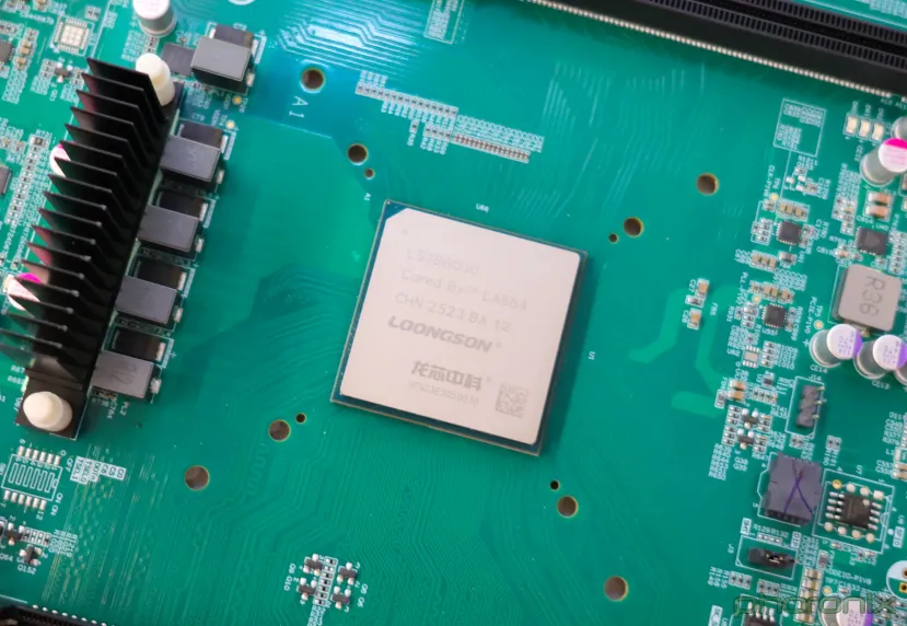 Geeknetic La CPU china Loongson 3B6000 con 12 núcleos rinde una 1/3 parte del AMD Ryzen 5 9600X 1