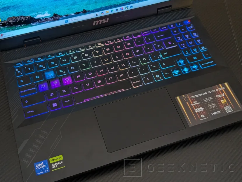 Geeknetic MSI Crosshair 16 HX AI D2XW Review 8