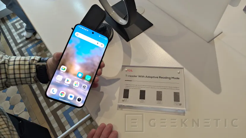 Geeknetic Nuevo smartphone TCL NXTPAPER 70 Pro con Pantalla con tecnología 4.0 enfocada en salud visual  1