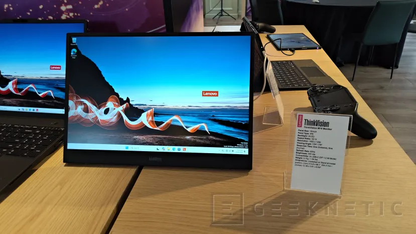 Geeknetic Lenovo amplía sus soluciones portátiles profesionales "Think" con tablets rugerizadas, portátiles de alta reparabilidad, convertibles y mucho más 6