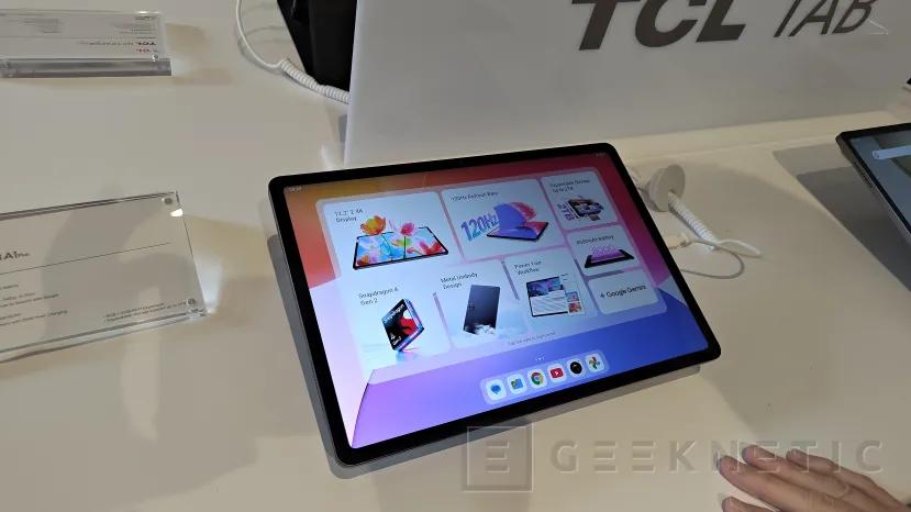 Geeknetic TCL TAB A1 Plus: Pantalla 2.4K de 12,2 pulgadas con tecnología TCL CSOT en el nuevo tablet de la compañía 2