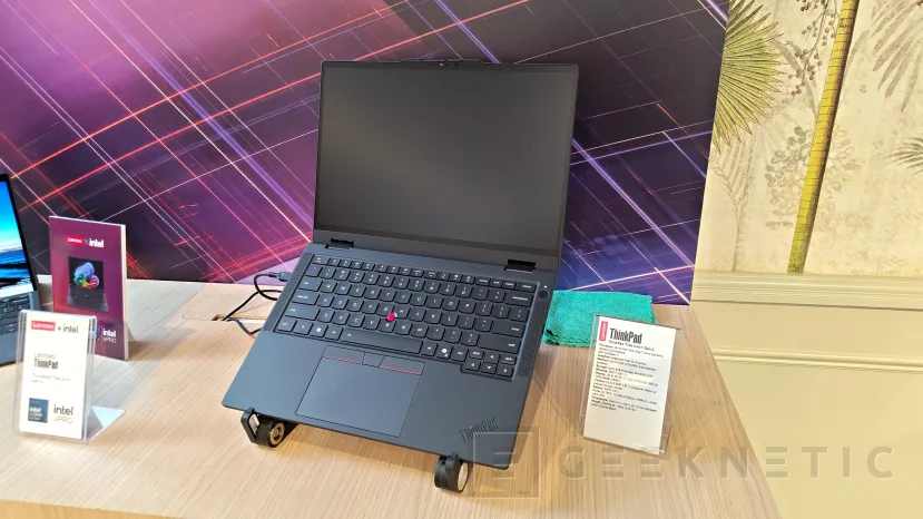 Geeknetic Lenovo amplía sus soluciones portátiles profesionales "Think" con tablets rugerizadas, portátiles de alta reparabilidad, convertibles y mucho más 5
