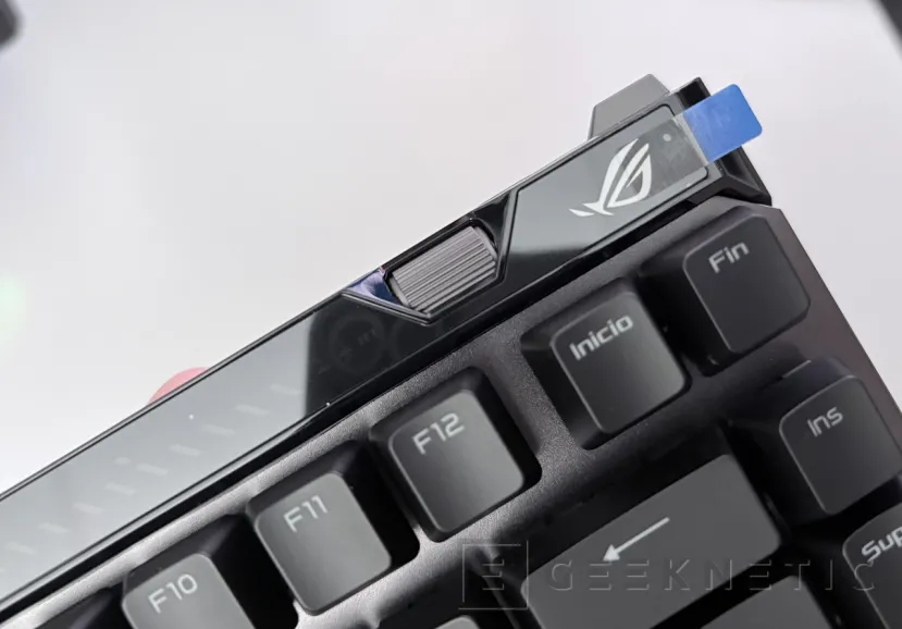 Geeknetic ASUS ROG Falchion Ace 75 HE Review 22